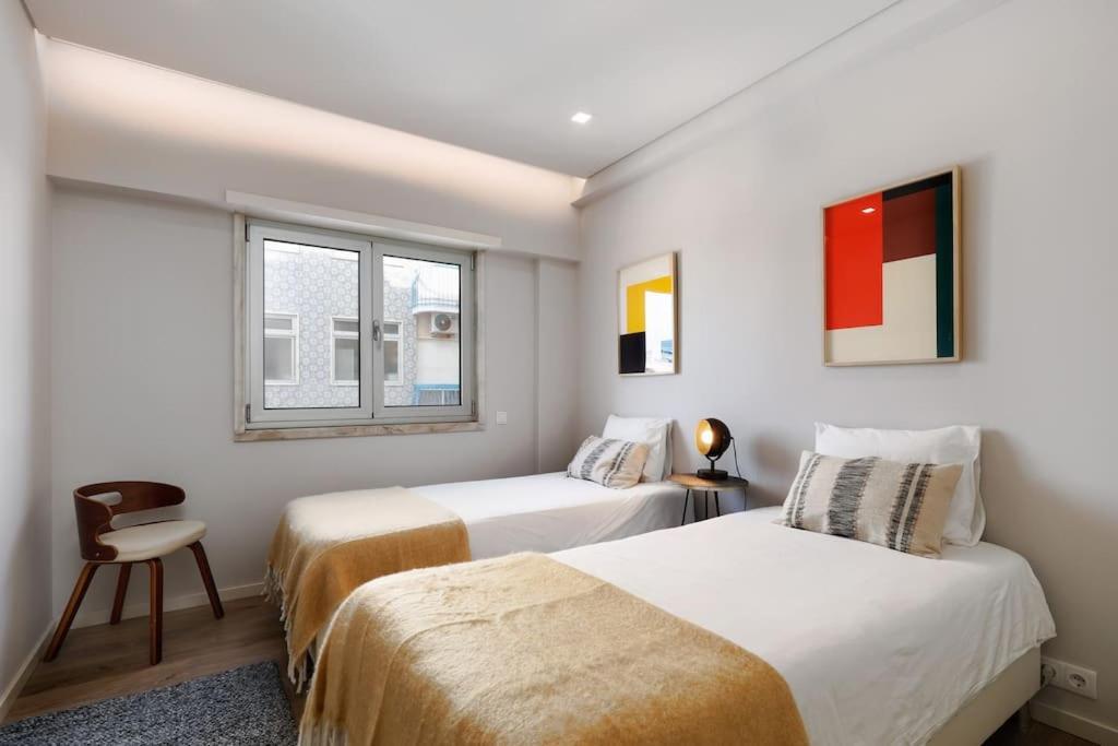 Lisbon Central Apartment With Balcony Kültér fotó